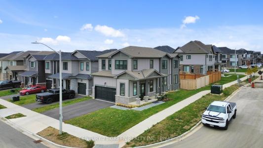 175 BLACKBIRD WAY, Hamilton, Ontario L0R 1W0, Canada