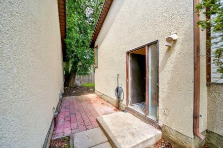 3 COLUMBIA PLACE W, Lethbridge, Alberta T1K 5A8, Canada