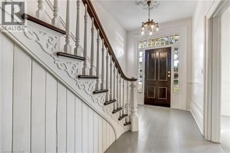 501 GEORGE STREET, Woodstock, オンタリオ N4S 4J3, カナダ