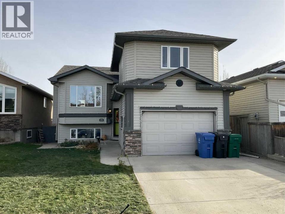 145 BLACKFOOT CIRCLE WEST, Lethbridge, Alberta T1K 7T4, Canada