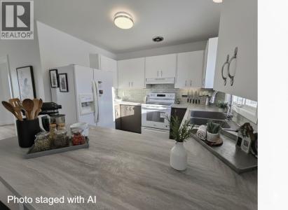 9104 101 AVENUE, Fort St. John, Britanya Kolombiyası V1J 2A6, Kanada