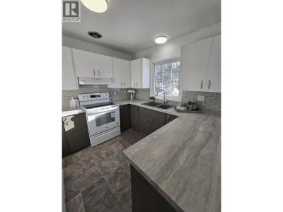 9104 101 AVENUE, Fort St. John, Britanya Kolombiyası V1J 2A6, Kanada