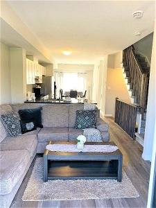 720 GREY STREET, Brantford, Ontario N3S 0K2, Canada