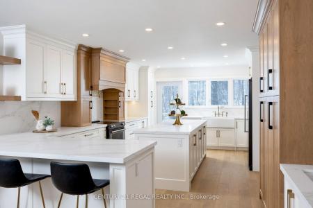 5535 CEDAR SPRINGS ROAD, Burlington, オンタリオ L7P 0C2, カナダ