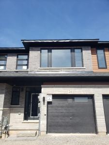 461 BLACKBURN DRIVE, Brantford, Ontario N3T 0W9, Canada