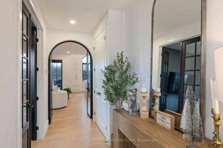 2190 LINKWAY BOULEVARD, London South, オンタリオ N6K 0K8, カナダ