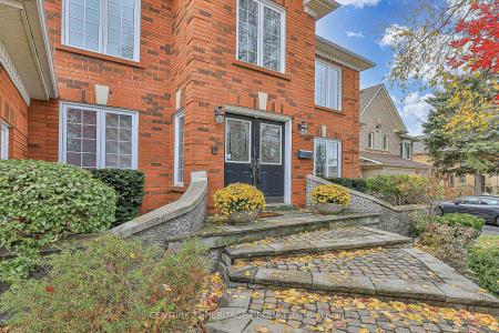 668 CHALEUR PLACE, Newmarket, Ontario L3X 1L6, Canadá