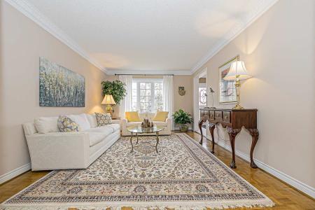 668 CHALEUR PLACE, Newmarket, Ontario L3X 1L6, Canadá