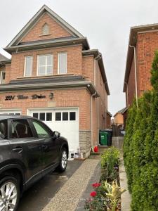3224 TACC DRIVE, Mississauga, Ontario L5M 0H3, Canada