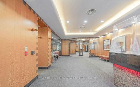 18 HILLCREST AVENUE, Toronto, 온타리오주 M2N 6T5, 캐나다