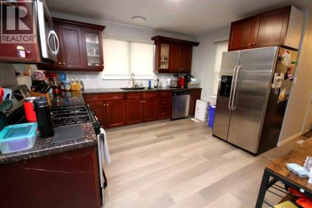 5620 54 STREET, Taber, Alberta T1G 1L5, Canada