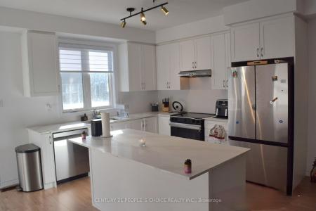 107 MOLOZZI STREET, Erin, Ontario N0B 1T0, Kanada