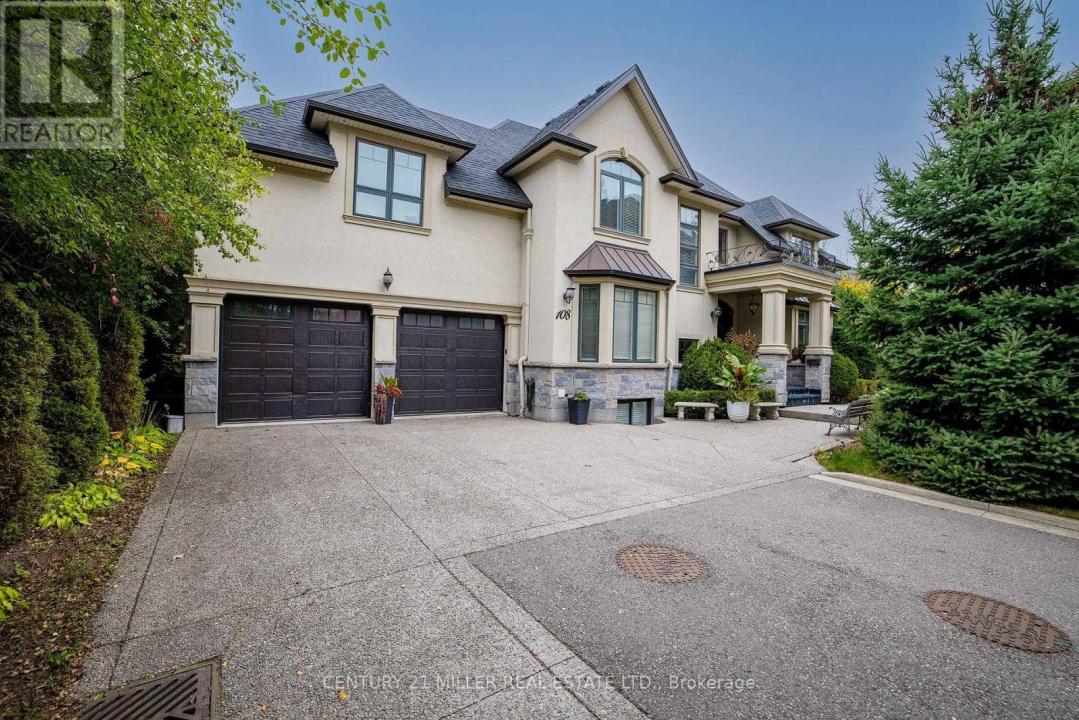 108 LIVNO COMMON, Oakville (br Bronte), Ontario L6L 1H1, Canada