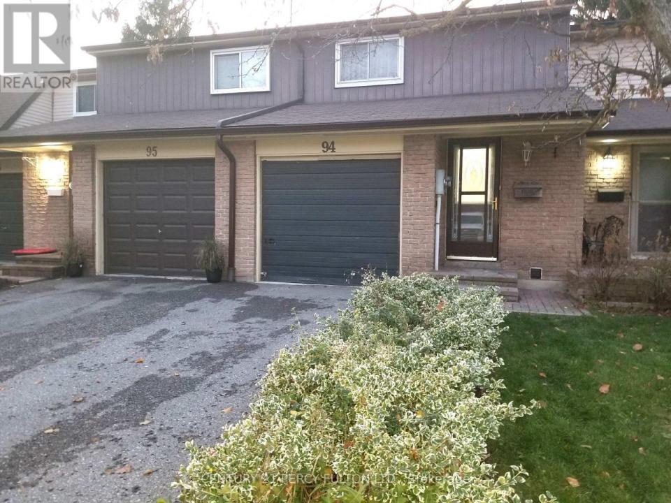 923 BURNS STREET WEST, Whitby (lynde Creek), Ontario L1N 6J5, Canada