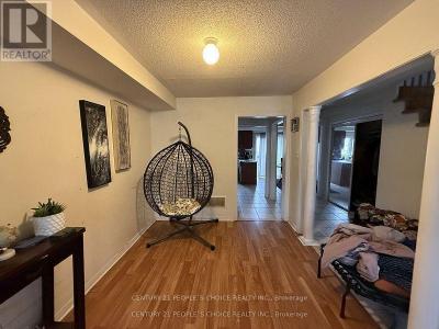 5797 TIZ ROAD, Mississauga (hurontario), Ontario L5R 0B4, Canada