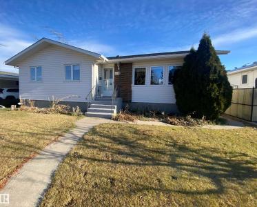 4813 54 STREET, Vegreville, 阿爾伯塔 T9C 1N1, 加拿大