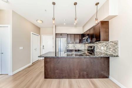 4303 1 STREET NE, Calgary, Alberta T2E 7M3, Canada