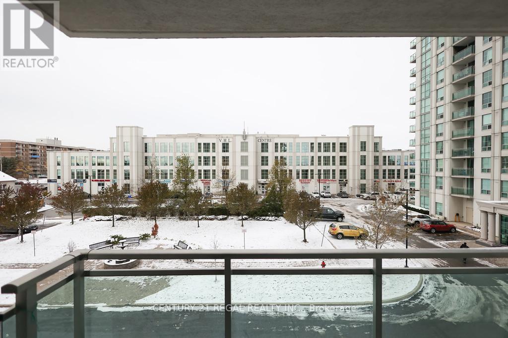 8 ROSEBANK DRIVE, Toronto (malvern), Ontario M1B 5Z3, Canada