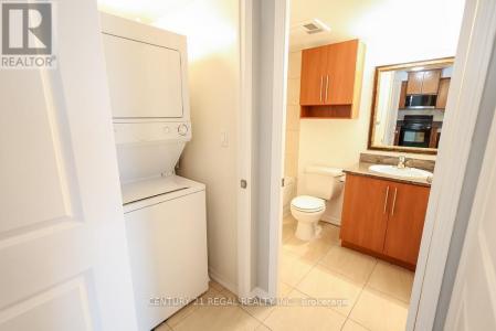 8 ROSEBANK DRIVE, Toronto (malvern), Ontario M1B 5Z3, Canada