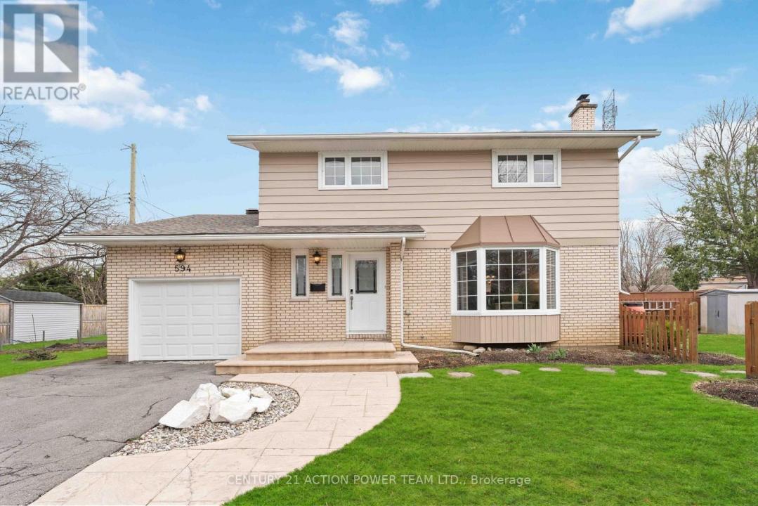 594 NOBLE CRESCENT, Ottawa, أونتاريو K1V 7H9, كندا 