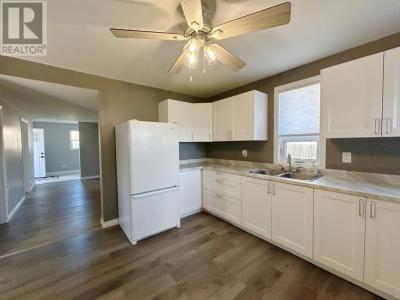 1007 SUNSET DRIVE, Fort Frances, 安大略省 P9A 2T5, 加拿大