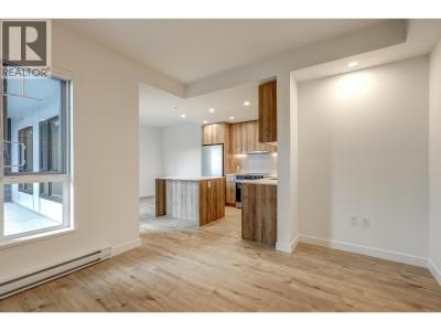 3594 MALSUM DRIVE, North Vancouver, 不列颠哥伦比亚省 V7G 0B5, 加拿大