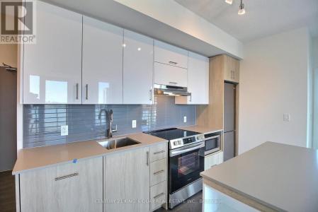 188 FAIRVIEW MALL DRIVE, Toronto (don Valley Village), Ontario M2J 0H7, Canadá