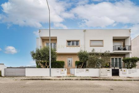 Porto De Mós, Leiria 2480-102, Portugal