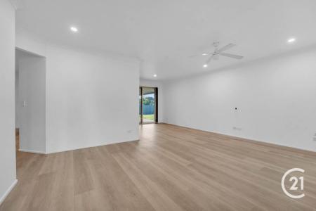 19 Carol Street, Redbank Plains, QLD 4301, Australia