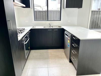 2 Fernyhough Street, Rouse Hill, NSW 2155, Australie