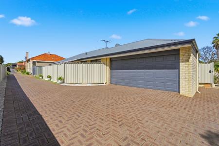 2/30 Queensbury Street, South Bunbury, WA 6230, Austrália