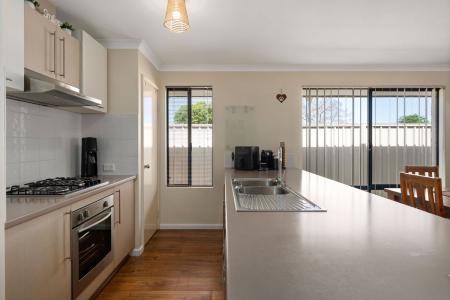 2/30 Queensbury Street, South Bunbury, WA 6230, Austrália