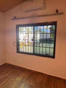 Adan Ramirez entre Andres Rodriguez y San Roque Gonzalez de Santa Cruz , Capiatá, Central 00001, Paraguay