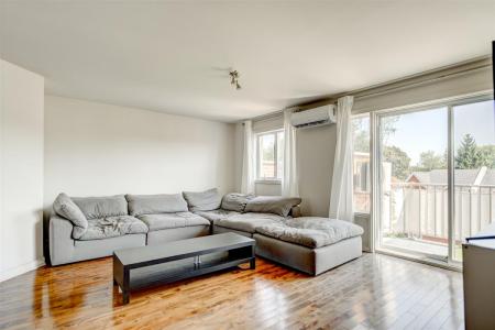 16225  Rue Eugénie-Tessier, Montréal (Rivière-des-Prairies/Pointe-aux-Trembles), Quebec H1A 0A2, Canada