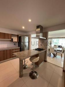 Las Palmas del Oeste 2 , Oeste, Santa Cruz 00001, Боливия