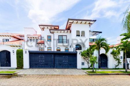 Av pirai calle tobite , Las Palmas, Santa Cruz 00001, Bolivia