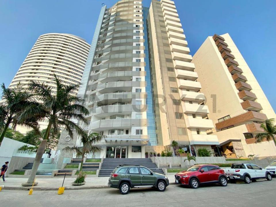 platinium 1 , Equipetrol, Santa Cruz 00001, Bolivia