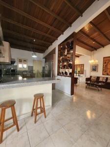 Calle 3 Urb. Colinas de la Rosaleda Nro.21, Barquisimeto, Lara 3001, Venezuela