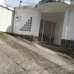 principal Casa Nº, Los Teques, Miranda 1201P, Venzuela