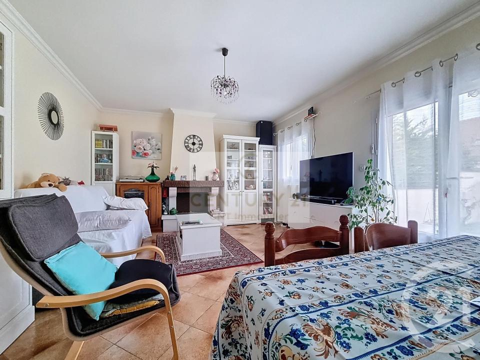 Ormesson Sur Marne, Île-de-France 94490, Francia