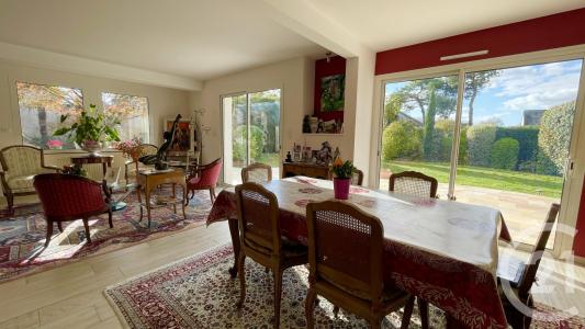 Vannes, Bretagne 56000, France