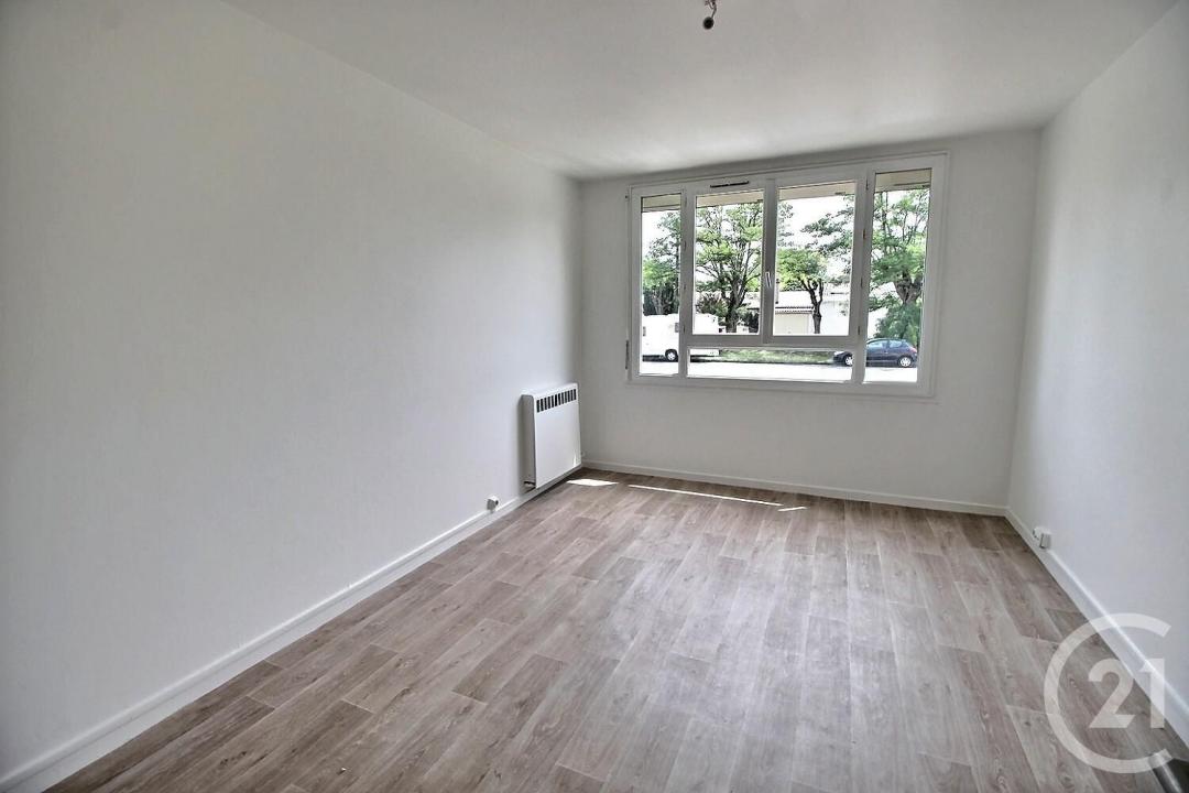 Pessac, Aquitaine 33600, France