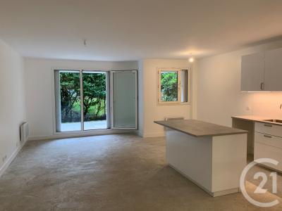 Asnieres Sur Seine, イル＝ド＝フランス 92600, アキタン