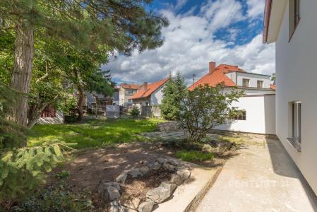Tyršova, Týnec Nad Labem, Kolín 100 00, Чешская Республика