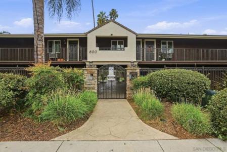 800 N Mollison , 19, El Cajon, California 92021, USA