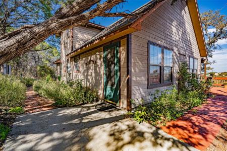 1009 County Road 306a, Rainbow, Texas 76077