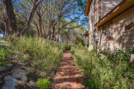 1009 County Road 306a, Rainbow, Texas 76077