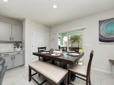 2106 Charming Avenue, Davenport, フロリダ 33896, アメリカ合衆国