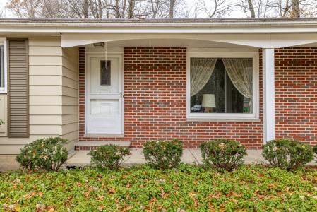 45 Springwood Rd., Northfield, Ohio 44067, États-Unis