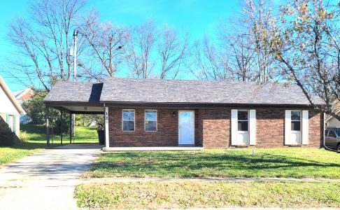 125 Schenkelwood, Frankfort, Kentucky 40601, USA